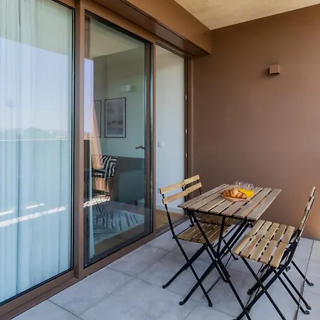 Stunning Flat In The Center Of Gaia By Lovelystay Vila Nova de Gaia