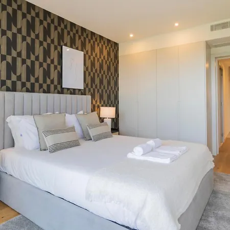 Daire Stunning Flat In The Center Of Gaia By Lovelystay