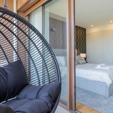 Daire Stunning Flat In The Center Of Gaia By Lovelystay *