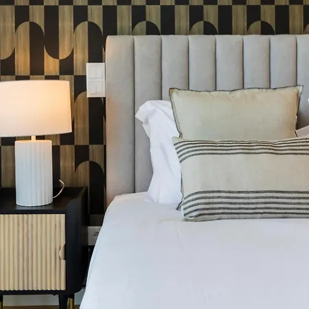 Stunning Flat In The Center Of Gaia By Lovelystay Daire