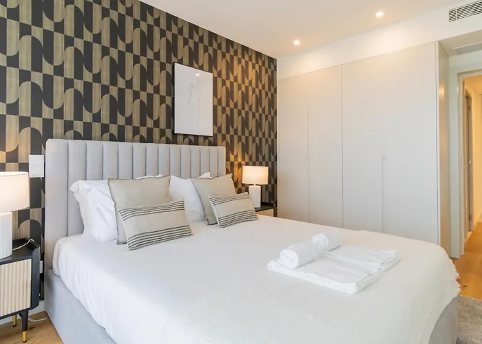 Stunning Flat In The Center Of Gaia By Lovelystay *