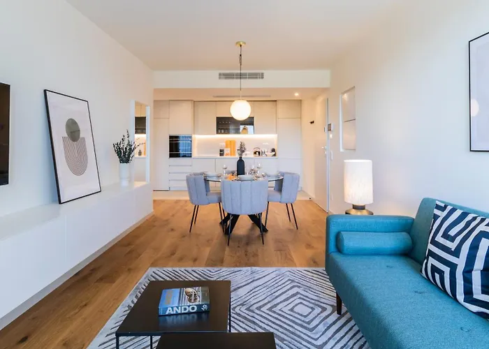 Stunning Flat In The Center Of Gaia By Lovelystay