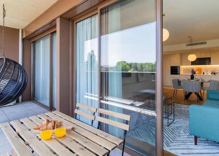 Διαμέρισμα Stunning Flat In The Center Of Gaia By Lovelystay *